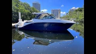 Best in Boat Show 320 Sundancer