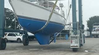 Hylas 49 CC SV Legacy - New Bottom Paint